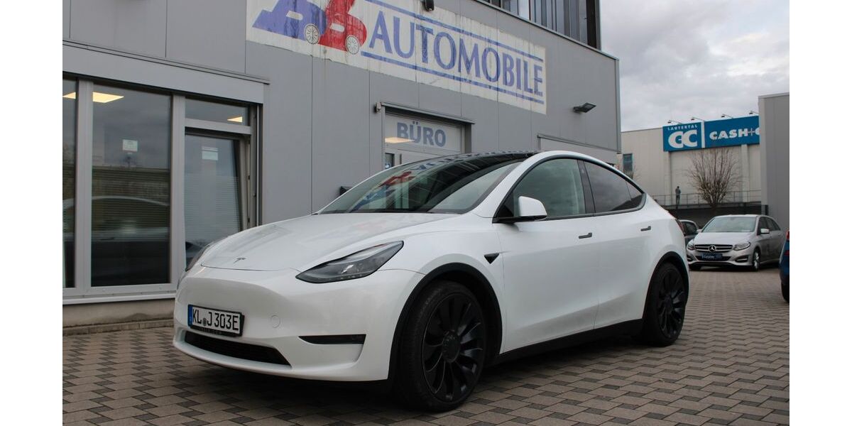 Tesla Model Y 23.500 km 39.590 &euro; Kaiserslautern 67657