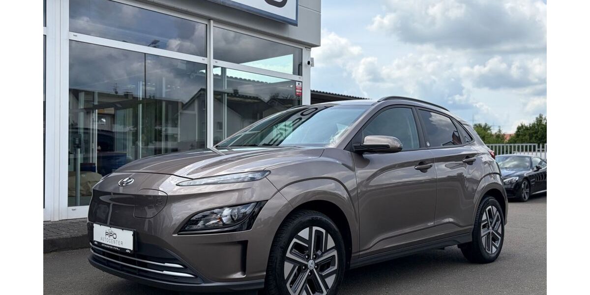 Hyundai KONA Elektro 60.000 km 17.899 &euro; Ramstein-Miesenbach 66877