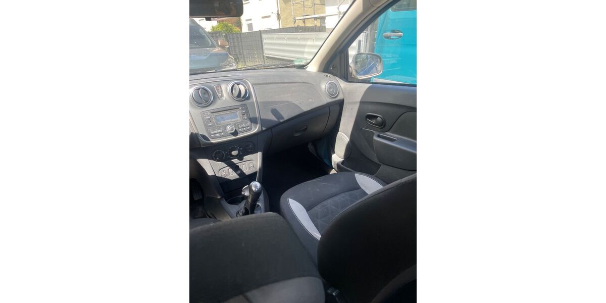Dacia Sandero 166.500 km 5.000 &euro; Mehlingen 67678