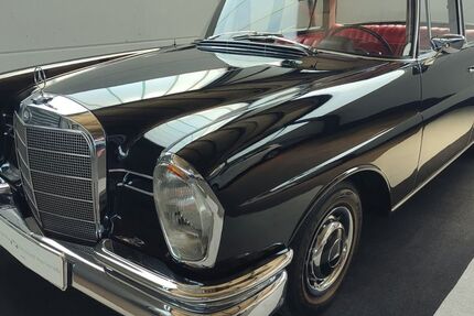 Mercedes-Benz 220 147.810 km 32.450 &euro; Neustadt a. d. Weinstr. 67435