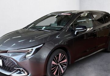 Toyota Corolla 8.000 km 33.979 &euro; Kaiserslautern 67661