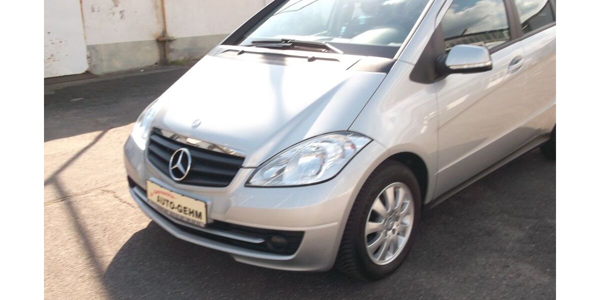 Mercedes-Benz A 180 42.100 km 11.800 &euro; Neustadt 67433