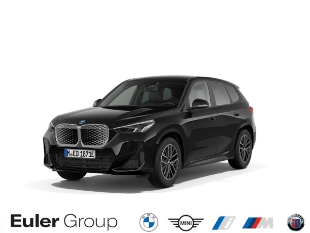 BMW iX1 24.400 km 41.699 &euro; Landstuhl 66849