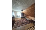 Vielseitiges Zweifamilienhaus mit Gewerbemöglichkeit, zahlreichen Stellplätzen u. idyllischem Garten - Zweifamilienhaus Friedelhausen Friedelhausen | Angebot:22137659