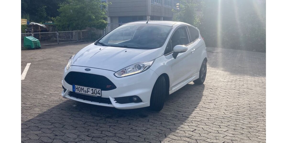 Ford Fiesta 180.000 km 6.400 &euro; Kaiserslautern 67663