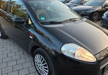 Fiat Grande Punto 106.414 km 1.650 &euro; Lachen-Speyerdorf 67435