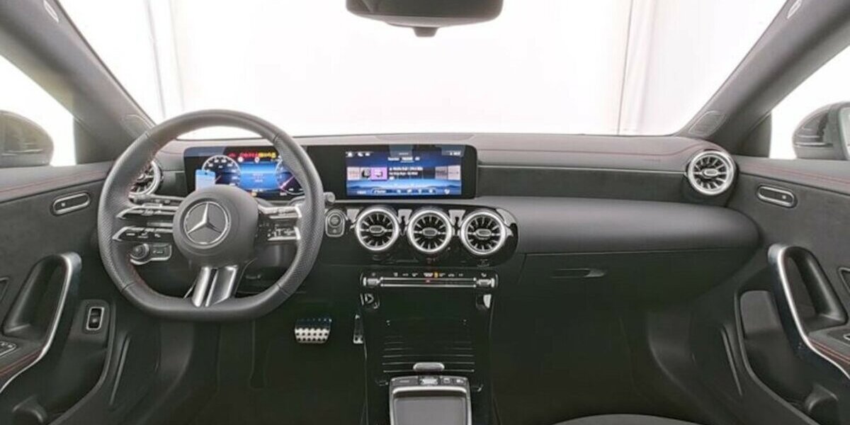 Mercedes-Benz CLA 200 Shooting Brake AMG Line Advanced Plus 16.526 km 37.950 &euro; Kaiserslautern 67657