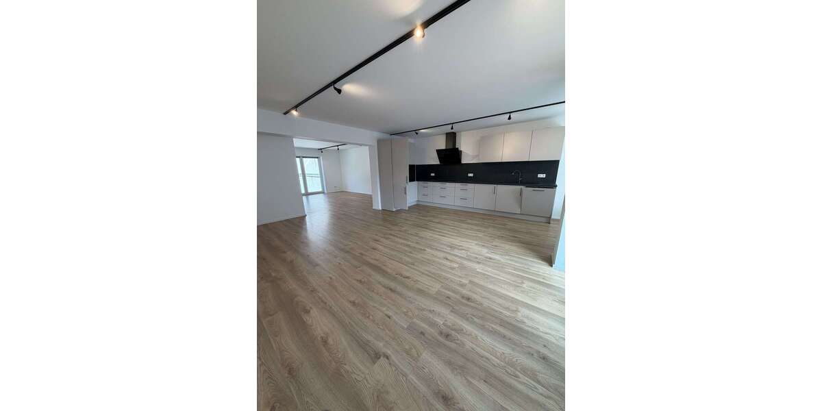 Etagenwohnung Otterberg - 4 Zimmer, 125 m&sup2;, 1.350&euro; | Angebot:26979224