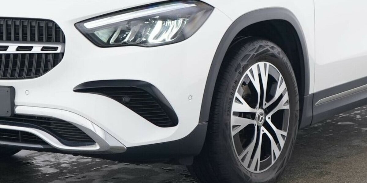Mercedes-Benz GLA 200 Progressive*AHK*360°-Kamera* 13.204 km 39.900 &euro; Kaiserslautern 67657