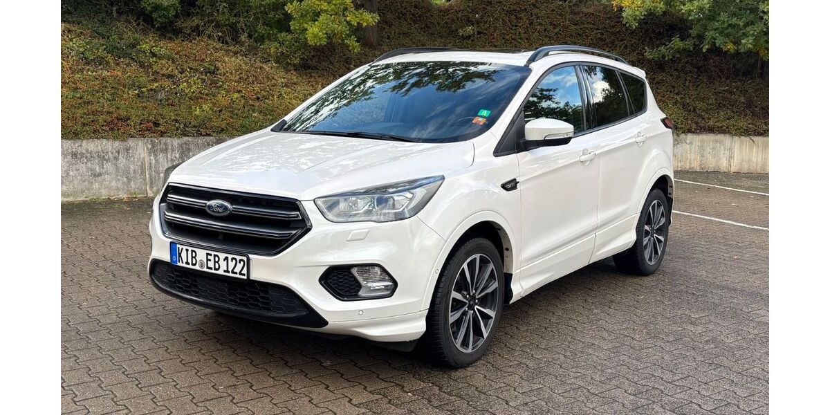 Ford Kuga 145.000 km 14.860 &euro; Eisenberg 67304