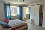 Großzügiges Wohnen für zwei Generationen: Poolbereich mit Poolbar & barrierefreiem EG - Zweifamilienhaus Katzweiler | Angebot:24408767