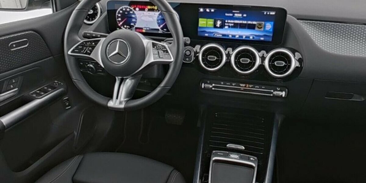 Mercedes-Benz B 200 Progressive*AHK* 12.400 km 33.700 &euro; Kaiserslautern 67657
