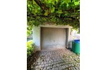 Vielseitiges Zweifamilienhaus mit Gewerbemöglichkeit, zahlreichen Stellplätzen u. idyllischem Garten - Zweifamilienhaus Friedelhausen Friedelhausen | Angebot:22137659