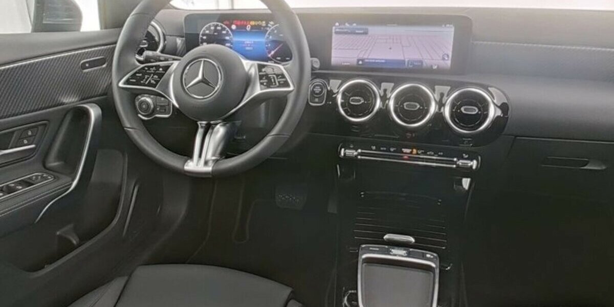 Mercedes-Benz A 180 Progressive Line Advanced *R.-Kamera* 20.627 km 29.800 &euro; Kaiserslautern 67657