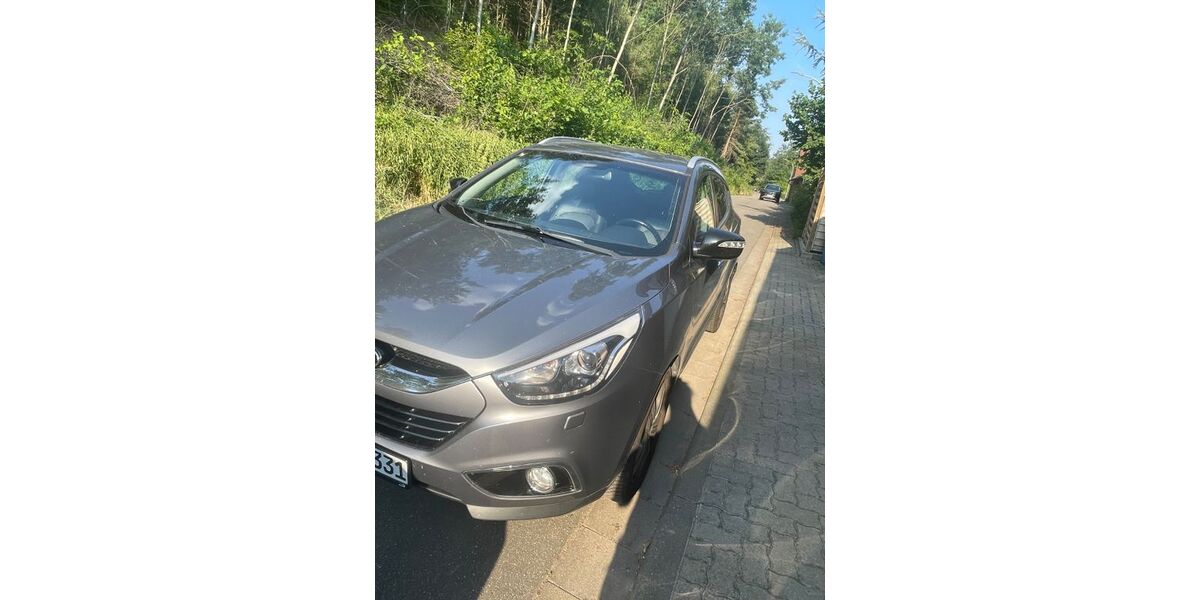 Hyundai ix35 148.000 km 10.900 &euro; Fischbach 67693