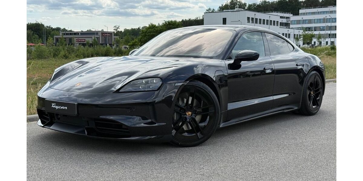 Porsche Taycan 9.900 km 125.690 &euro; Kaiserslautern 67657